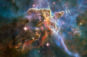 hubble-nasa-space-1215743-o