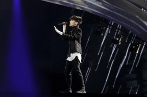 Kris-stage
